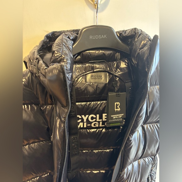 RUDSAK Black Puffer Ski & Snow Jacket - Picture 8 of 9